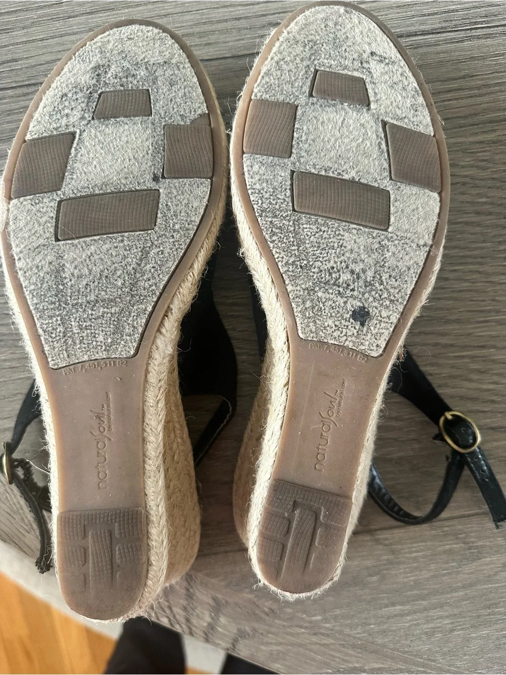 Naturalizer Black Espadrille Wedge Sandals Size 8 + Straw Sun Hat